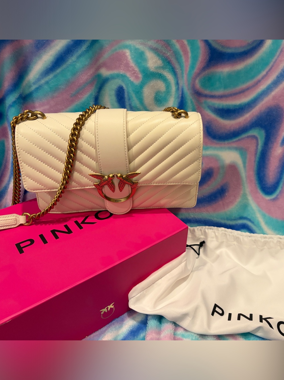 Pinko Cream Quilted Leather Shoulder Bag with Gold-Tone Chain